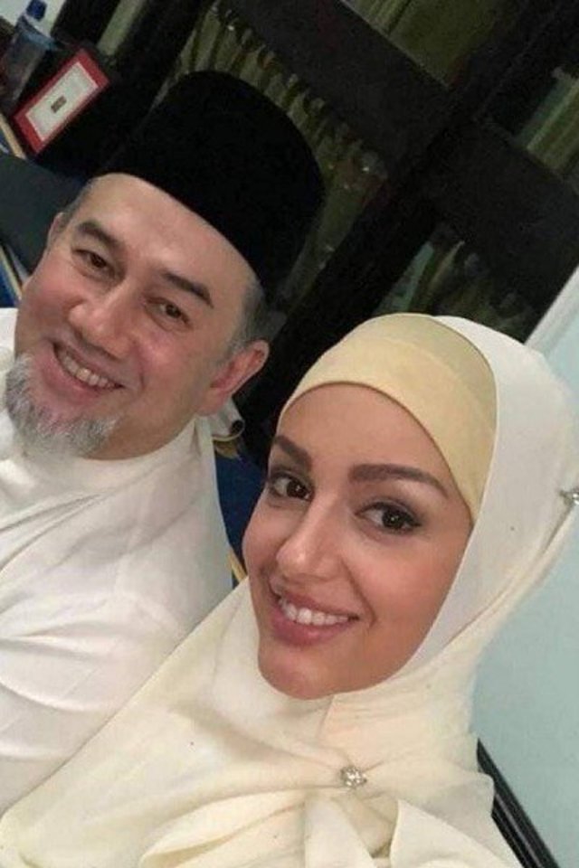 sosto atsisakęs Malaizijos karalius Muhammadas V su žmona Oksana Vojevodina.<br>Instagramo nuotr.