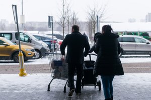 Keistas bruožas: burnoja ant kainų, bet kažkodėl džiaugiasi    