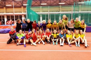 „Gintros-Universiteto“ futbolininkės pradėjo pasiruošimą artėjančiam sezonui