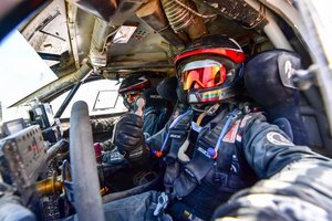 Penktasis Dakaro ralio ruožas: po 15 valandų kovos finišavęs Antanas Juknevičius atskleidė, kaip jaučiasi