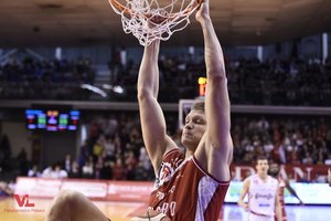 E. Mockevičius prie Pezaro komandos pergalės prisidėjo 21 atkovotu kamuoliu