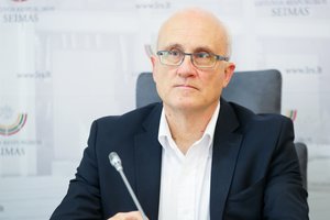 S. Jakeliūnas apie gautą VSD išvadą dėl „Revolut“: susirūpinimas yra, ir jis pagrįstas