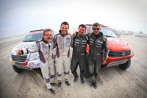 Aštuntasis Dakaro ruožas: Benediktas Vanagas patyrė avariją, o Vaidotas Žala jį aplenkė