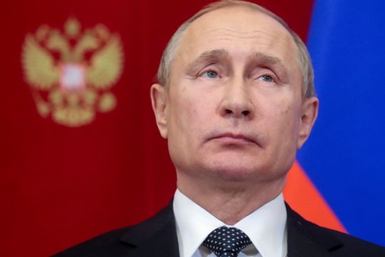 Vladimiras Putinas nori patekti į istorijos vadovėlius?