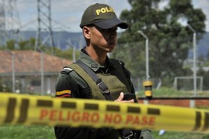 Bogotos policijos akademijoje sprogo užminuotas automobilis, žuvo mažiausiai 8 žmonės