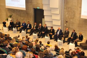 Politikų pasirinktos vietos prezidentinėms ambicijoms paskelbti – įvaizdžio dalis 