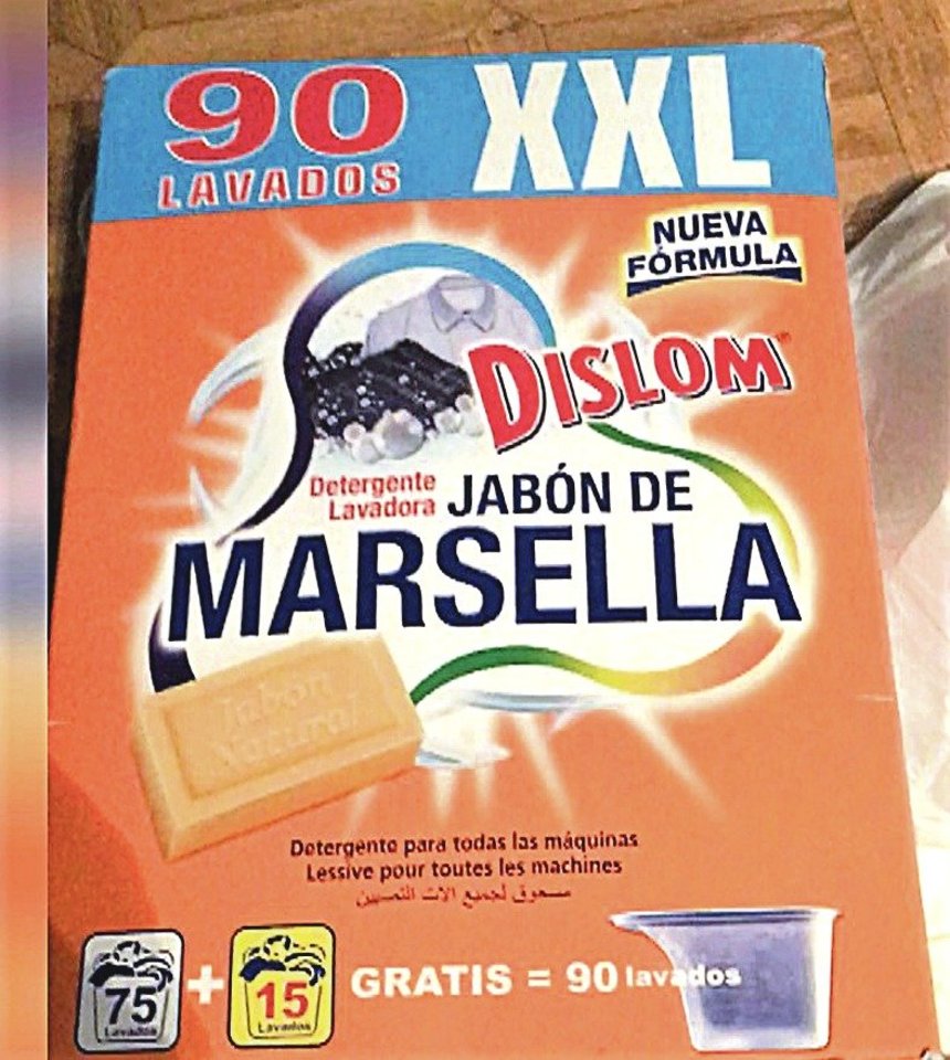 Narkotikų prekeivių grupuotės iš Ispanijos į Lietuvą gabenamus kvaišalus slėpdavo ir skalbimo miltelių pakuotėse.<br>Klaipėdos policijos nuotr.