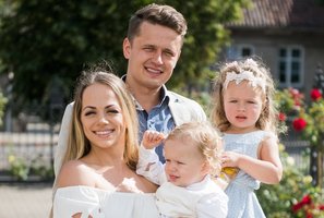 Ąžuolo ir Inetos Žvagulių namuose – visų širdis pavergęs naujas šeimos narys