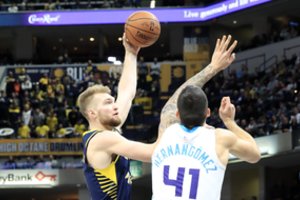 Solidžiai žaidęs D. Sabonis padėjo „Pacers“ švęsti dar vieną pergalę