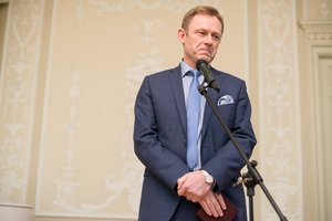 Buvęs kultūros ministras Š. Birutis paliko Darbo partiją