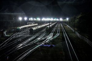 Ekspertai: didžiausią poveikį naftos kainoms šiemet darys JAV sankcijos Iranui