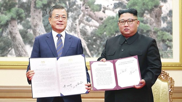 Kim Jong-unas kviečiamas atvykti į Pietų Korėją