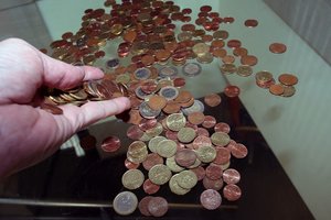 Nesutariama, ar darbdaviams reikėtų skelbimuose nurodyti siūlomus atlyginimus