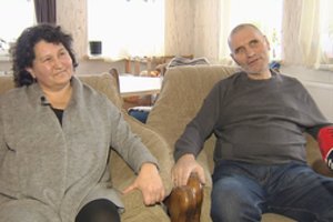 Tėvų sužalotus vaikus globojanti šeima pašiurpusi dėl valdžios sprendimų