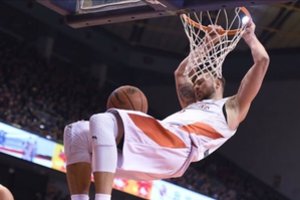 D. Motiejūnas prie savo klubo pergalės Kinijoje prisidėjo puikiu dvigubu dviženkliu