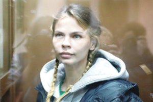Baltarusijos palydovės skandalas įtraukė Rusijos politikus, oligarchus ir kritikus