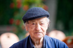 Užgeso Jono Meko gyvybė