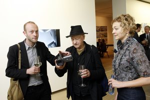 Jono Meko laidotuves artimieji rengs tik pavasarį, ir ne vien Lietuvoje