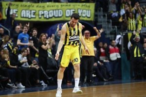 Eurolygos vakaras: „Fenerbahce“ namuose užtikrintai nugalėjo „Olympiakos“