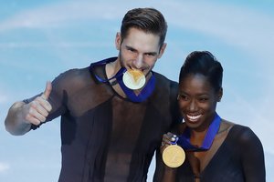 Prancūzijos čiuožėjai rusus pastatė į vietą – atėmė Europos čempionų titulą