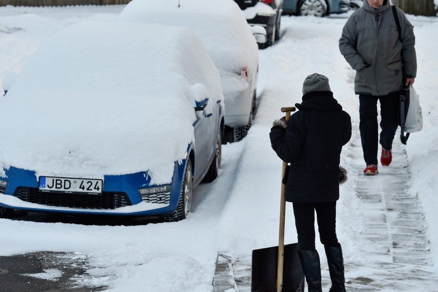 Gausus sniegas džiugina ne tik pamėgusius žiemos sportą, bet ir verslininkus. <br>Vlado Ščiavinsko nuotr.