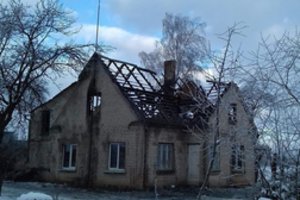 Gaisras Šakių rajone 8 žmones paliko be namų: vienas – vos mėnesio kūdikis