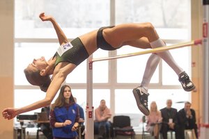 Airinė Palšytė Vilniuje šturmavo rekordinį – 202 cm aukštį