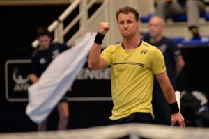 Nėra lygių: Ričardas Berankis tapo teniso turnyro Prancūzijoje nugalėtoju