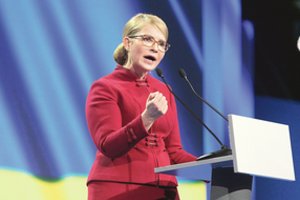 Naują gyvenimą šaliai žadanti J. Tymošenko pasinaudojo kariais, bet liko nesuprasta