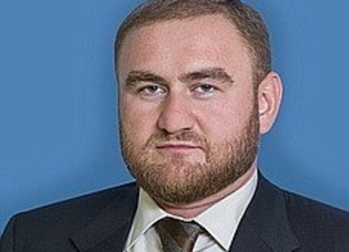 Rusijoje suimtas senatorius, kaltinamas užsakęs dvi žmogžudystes