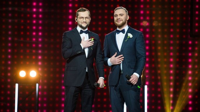 T. Sinickis ir H. Piktuižis pristatė „eurovizinę“ dainą: prabilo ir apie „Gravel“