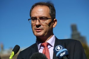 Baltijos šalių parlamentų komitetų pirmininkai nominavo „Bellingcat“ Pulitzerio premijai