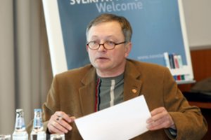 Lietuvių kalbos komisija atsisakė Didžiųjų kalbos klaidų sąrašo: už netaisyklingą kalbą nebebaus