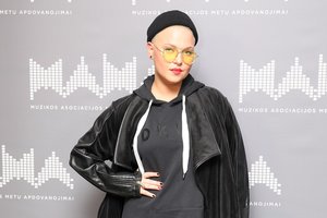 Nauja Jazzu intriga: po skandalų savaitės – lietuviška daina „Dumblas“