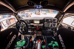 Žvilgsnis į Benedikto Vanago „Toyota“ visureigio vidų: kuo jis skiriasi nuo standartinio?