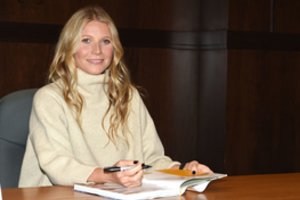 Gwyneth Paltrow pusryčių neįsivaizduoja be seksualumą skatinančio produkto
