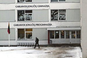 Sumanymas iškrapštyti būsimus abiturientus iš gimnazijos baigėsi netikėtai
