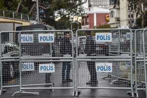 Turkija sulaikė įtariamus IV narius pasienyje su Sirija