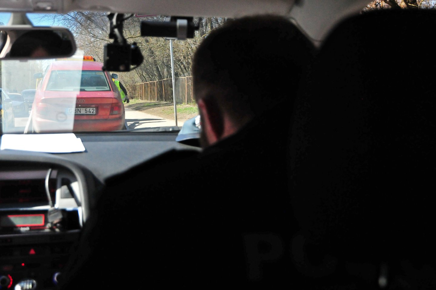 Patruliavimas nežymėtais policijos automobiliais vyksta tik šviesiu paros metu.<br>A.Vaitkevičiaus nuotr.