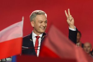 Homoseksualumo neslepiantis Lenkijos politikas kuria partiją