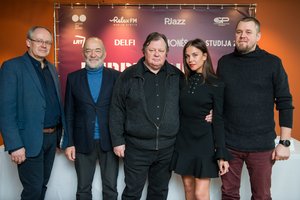 Naujas Raimundo Banionio filmas: ką gaubia purpurinis rūkas?