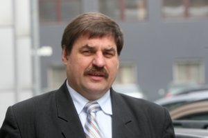 Vyriausybė atleido Kalėjimų departamento vadovą R. Krikštaponį 