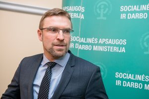 Linas Kukuraitis kompromisiniu vadina Seimo komiteto pasirinktą vaiko teisių pataisų variantą