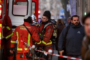 Įtariama Paryžiaus daugiabučio padegėja buvo „ką tik paleista iš psichiatrijos klinikos“