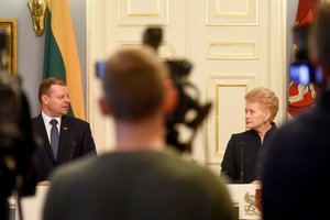 S. Skvernelis apie kaktomušą su D. Grybauskaite: „Vyksta nepaskelbta rinkiminė kova“