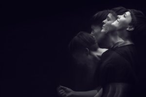 Atlikėja Bjelle pristato naują dainą, sukurtą Islandijoje