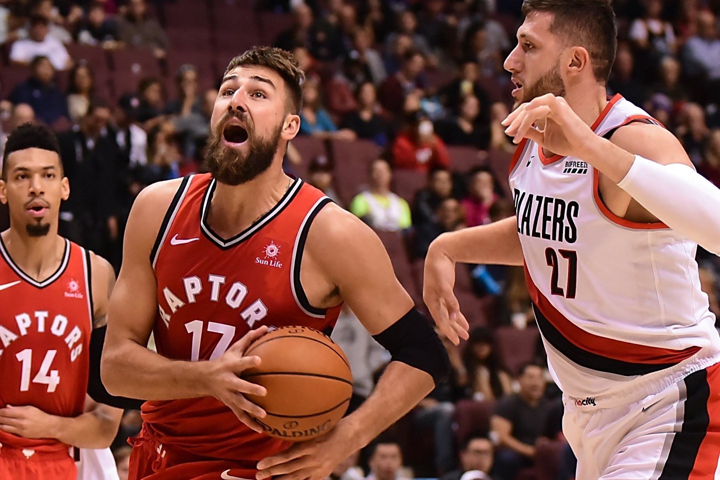 Jonas Valančiūnas buvo priskirtas prie svarbiausių Toronto ekipos žaidėjų, tačiau buvo iškeistas.<br>Reuters/Scanpix nuotr.