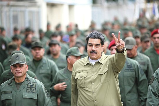 Venesuelos prezidentas N. Maduro žada blokuoti „suklastotą“ pagalbą 