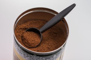 Žinovė pasakė, kokią klaidą darome iš parduotuvės parsinešę maltą kavą
