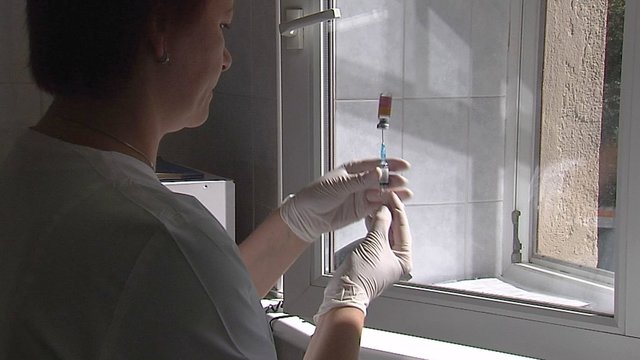 Gripo išsigandę ir savigyda užsiimantys lietuviai užplūdo alergologus